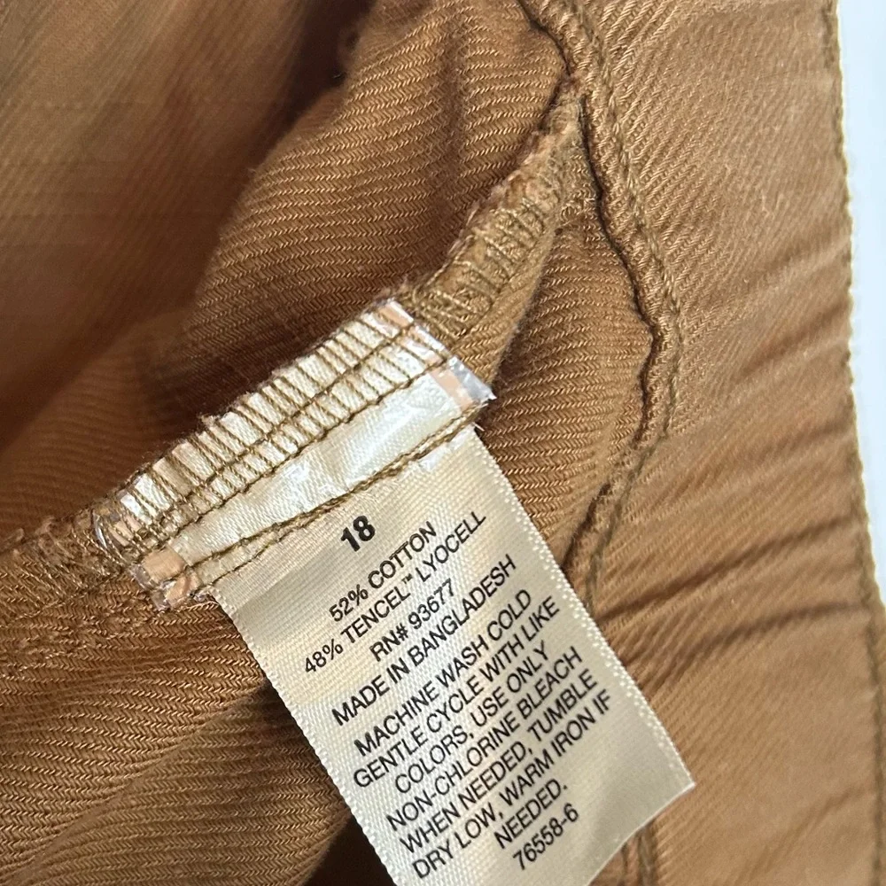 A.N.A Tapered High Rise Cargo Pants - Picture 6 of 6